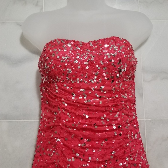 Cache Hot Pink Sequin Strapless Formal 2 - Picture 2 of 6